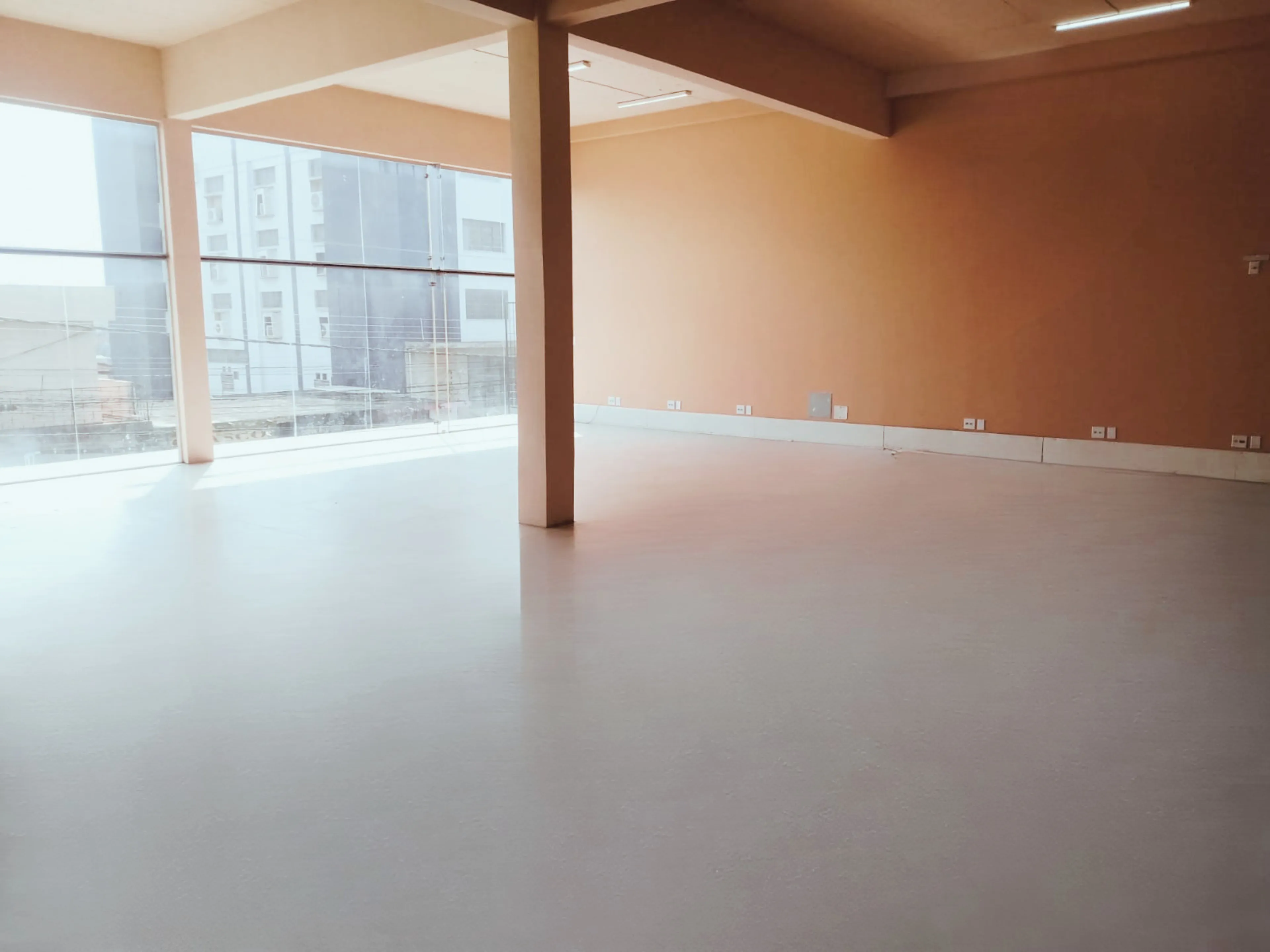 Espaço Lygia Clark — detalhes da infraestrutura do coworking